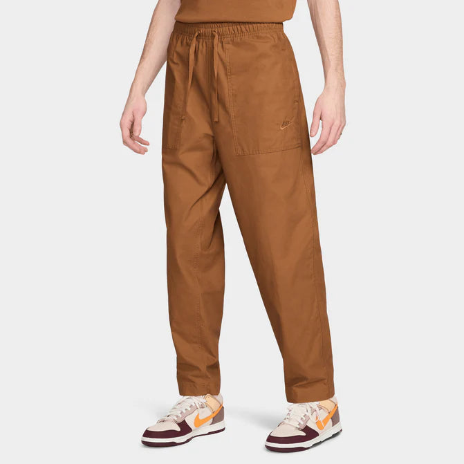 Nike Club Relaxed Pants